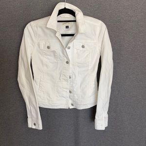Universal thread white denim jacket